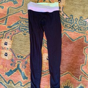Lululemon leggings, size 4. full length
